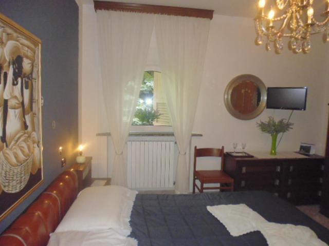 A Casa Di Lara Bed & Breakfast Beura Exterior photo
